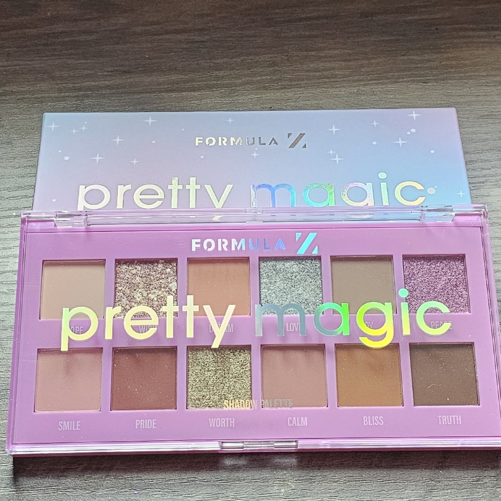 Formula Z Pretty Magic Eyeshadow Palette